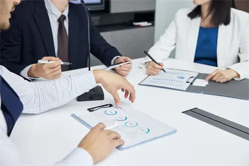 法律咨询找律师用什么